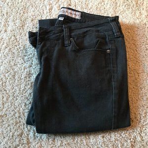 Bullhead Black Skinny Jeans